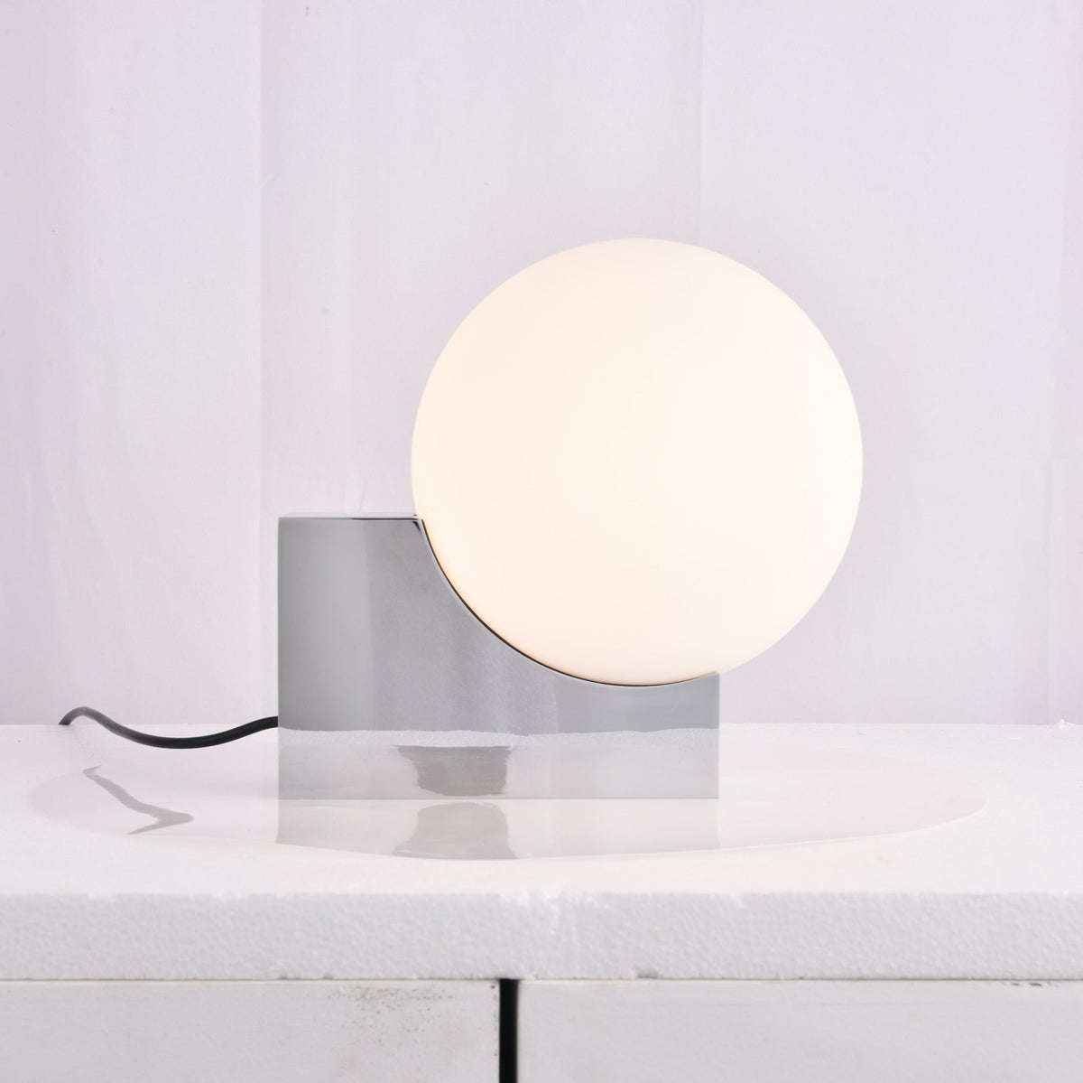 Block Globe Table Lamp