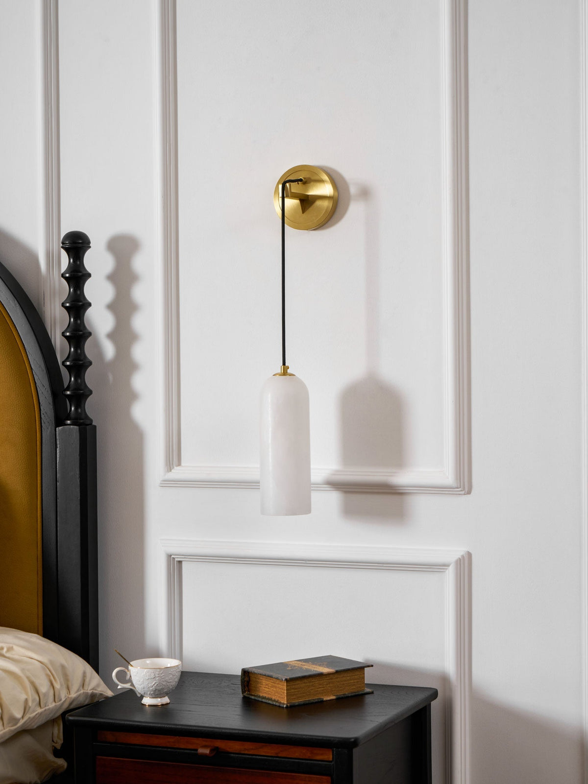 Vein Drop Wall Light