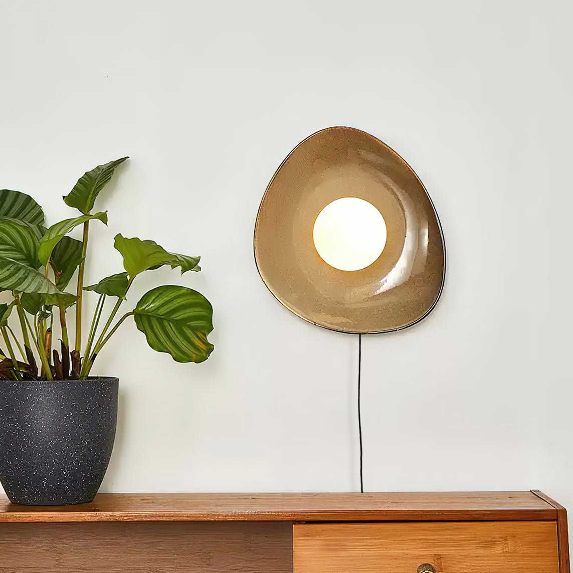 Still Disc Plug-in Wall Light