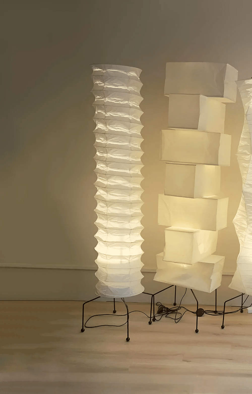 Fold Column Floor Lamp