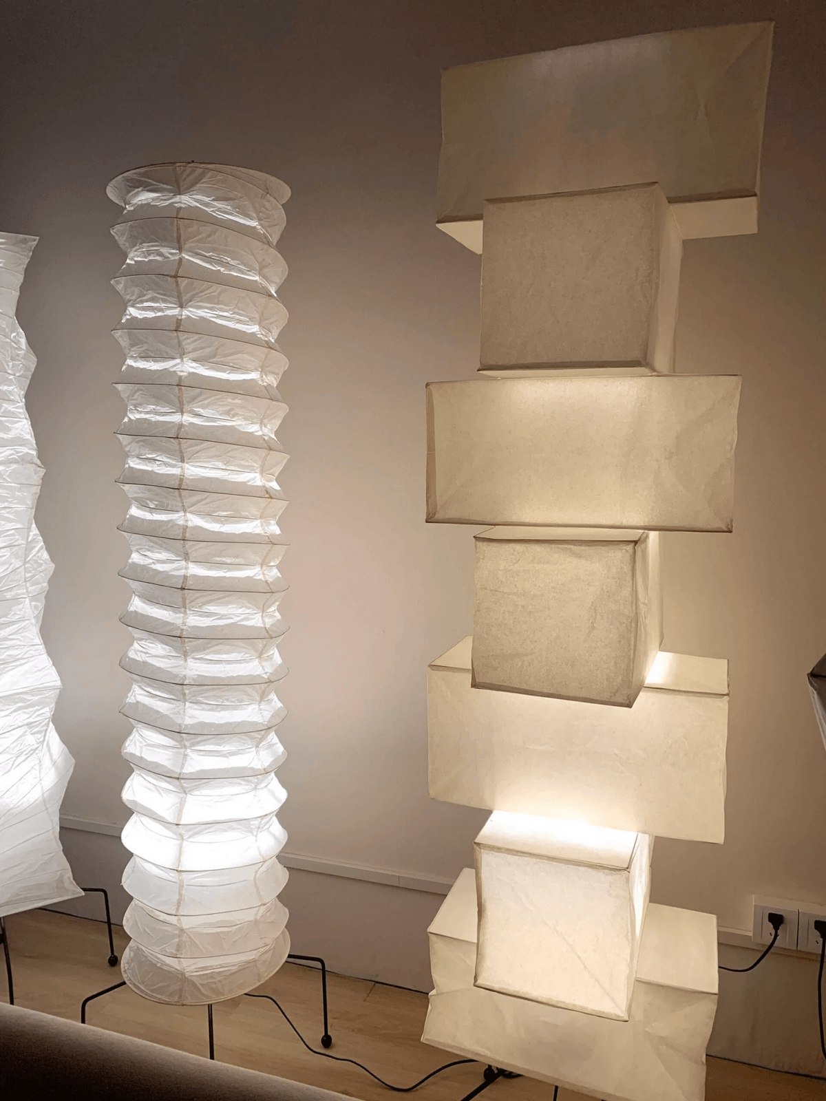 Fold Column Floor Lamp