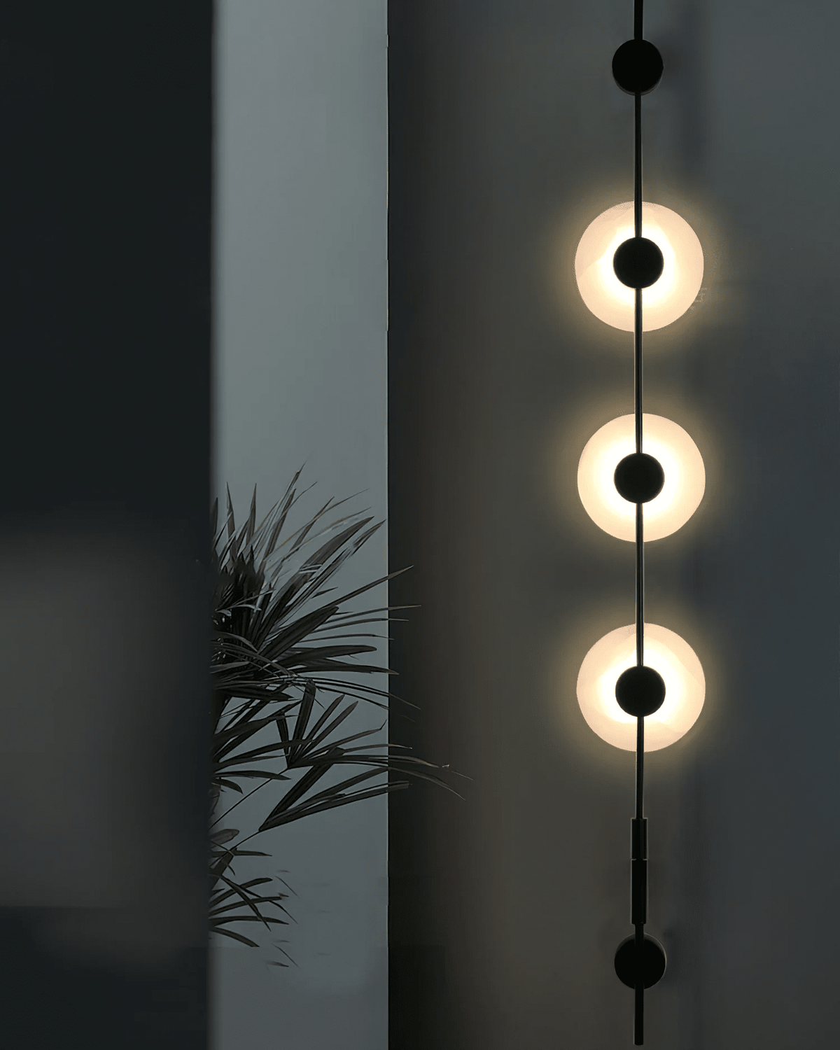 Axis Disc Wall Light