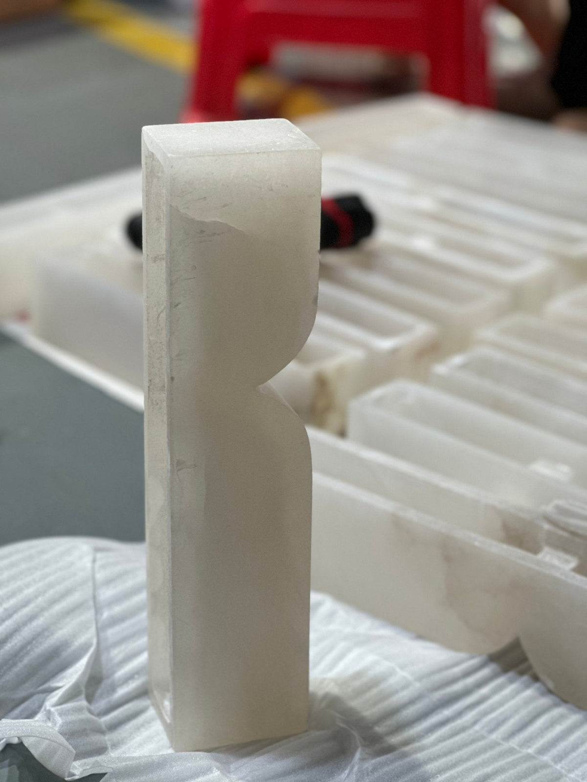 Vein Split Wall Light