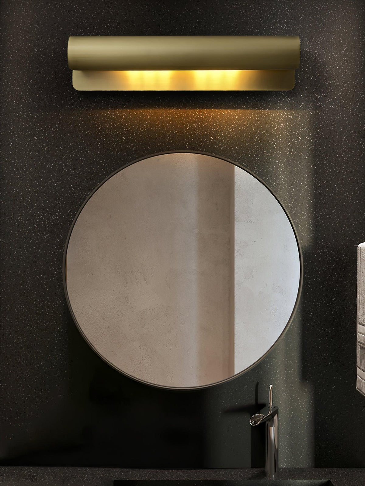 Aure Fold Wall Light