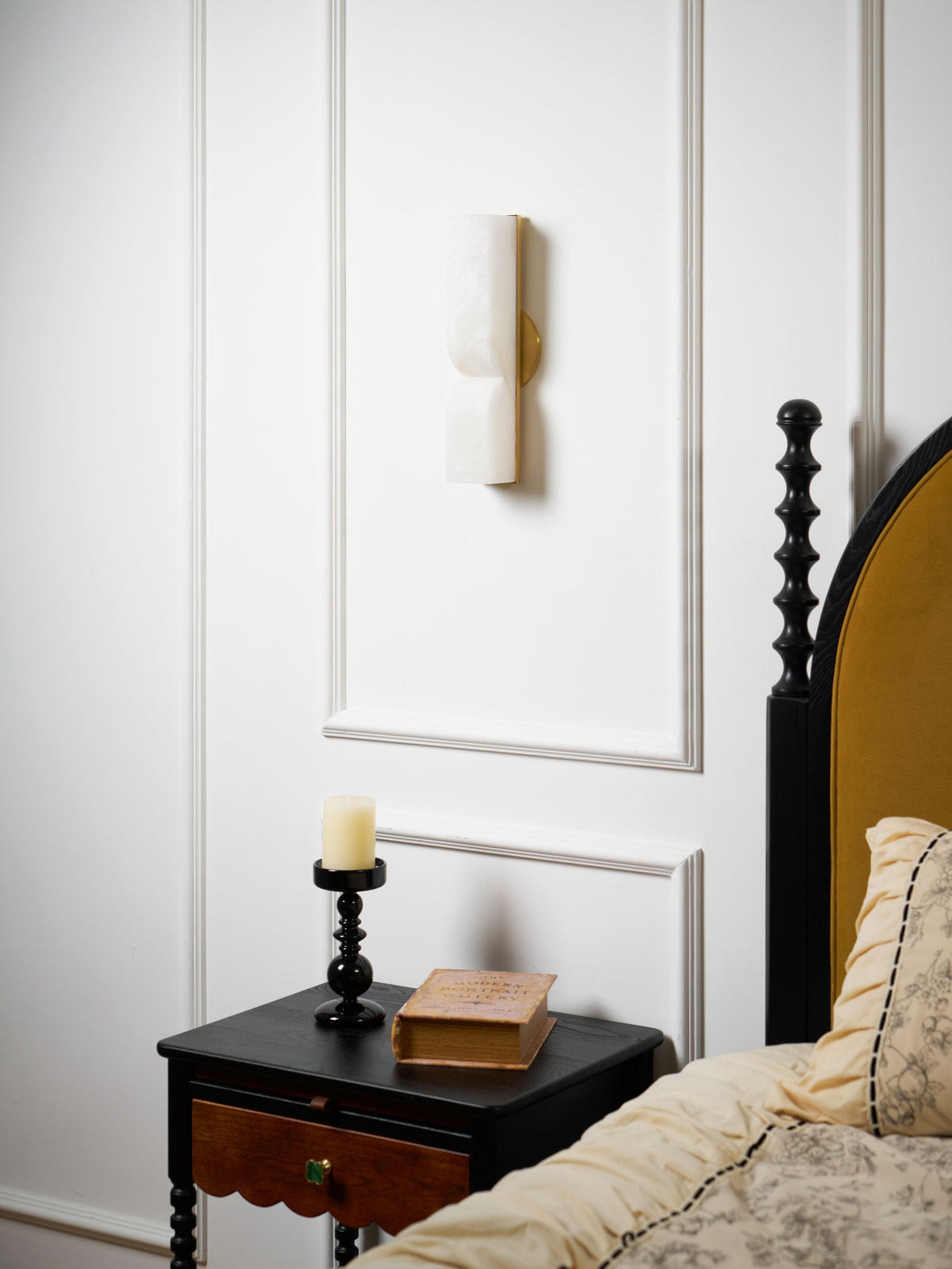 Vein Split Wall Light