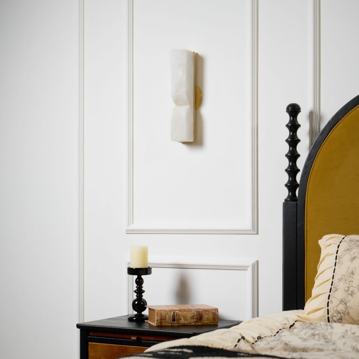 Vein Split Wall Light