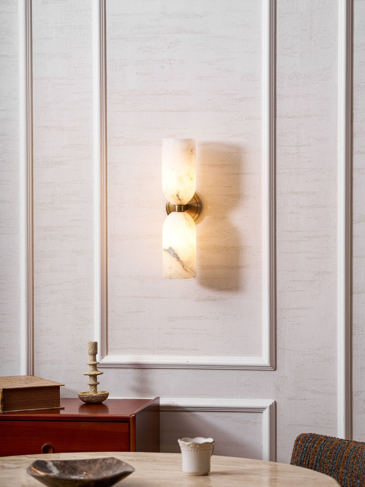 Vein Balance Wall Light