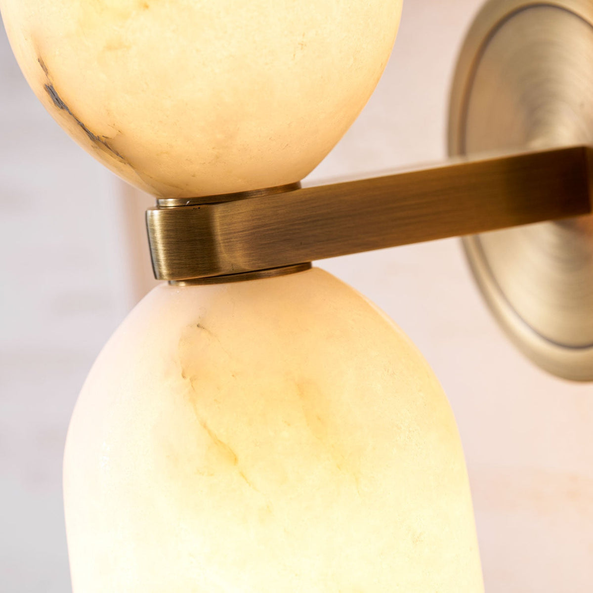 Vein Balance Wall Light