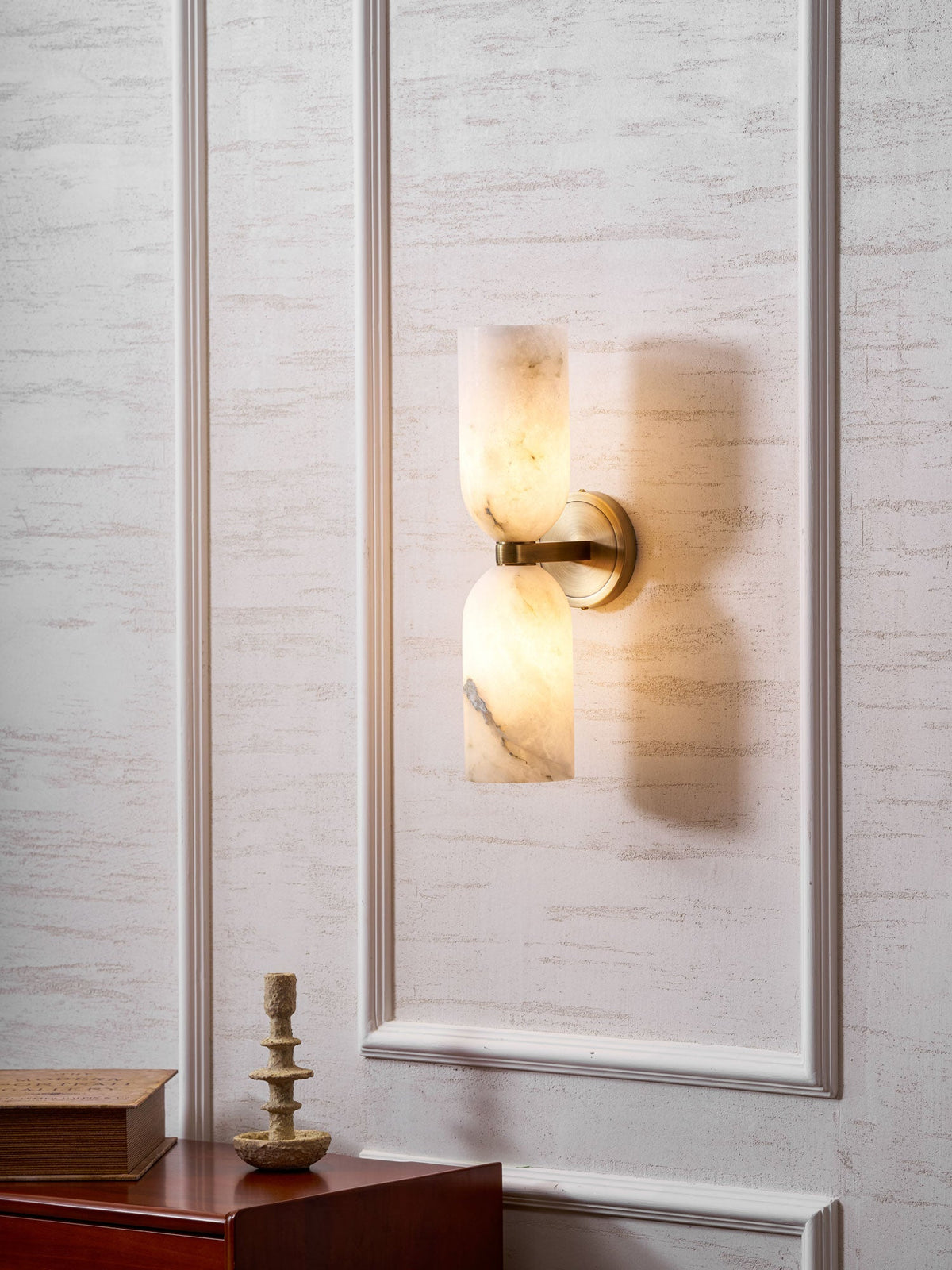 Vein Balance Wall Light