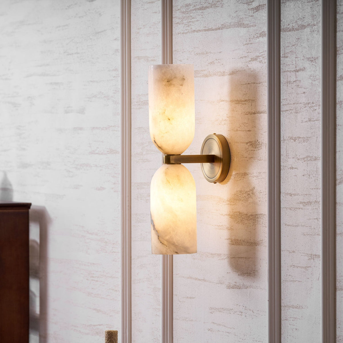 Vein Balance Wall Light