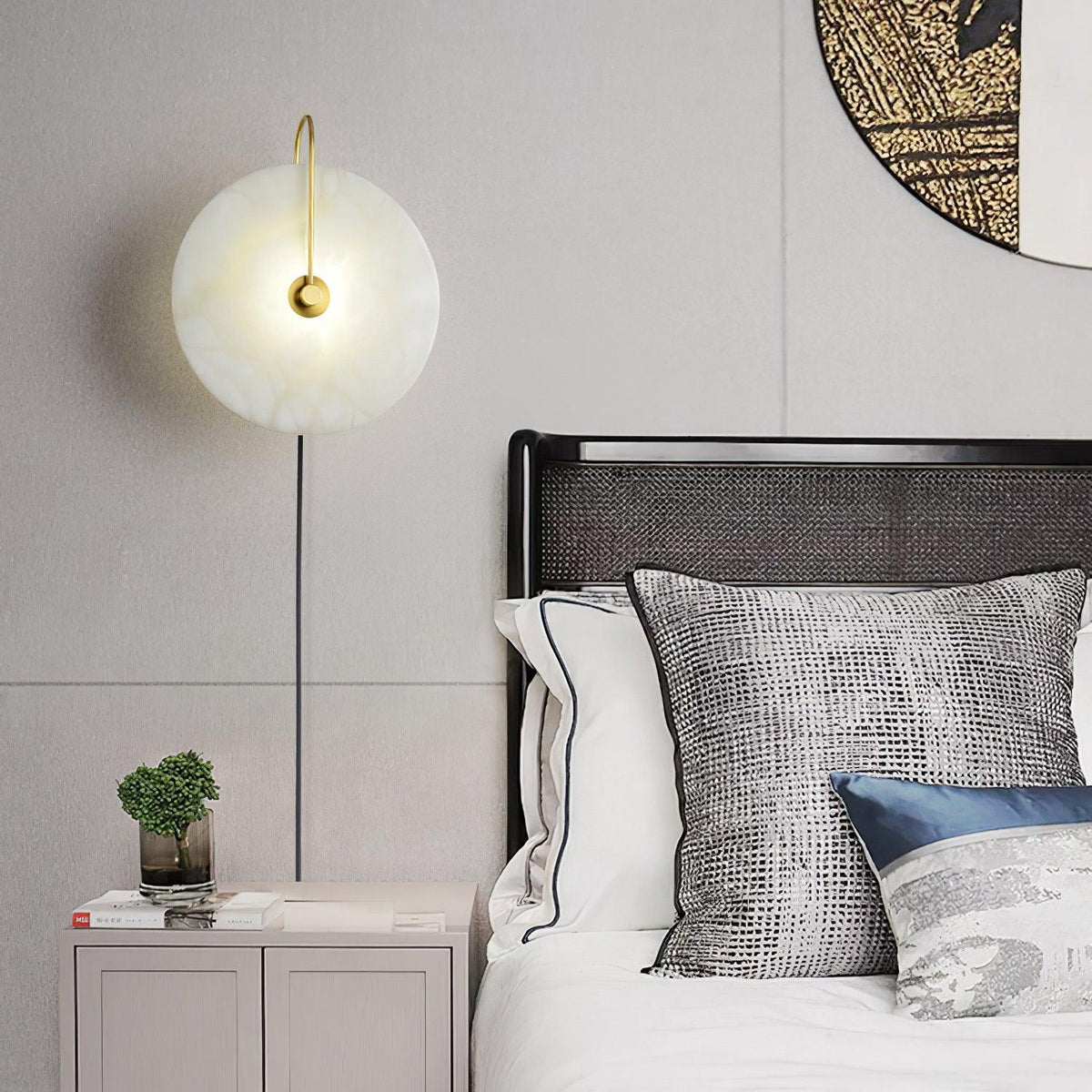 Vein Disc Plug-in Wall Light