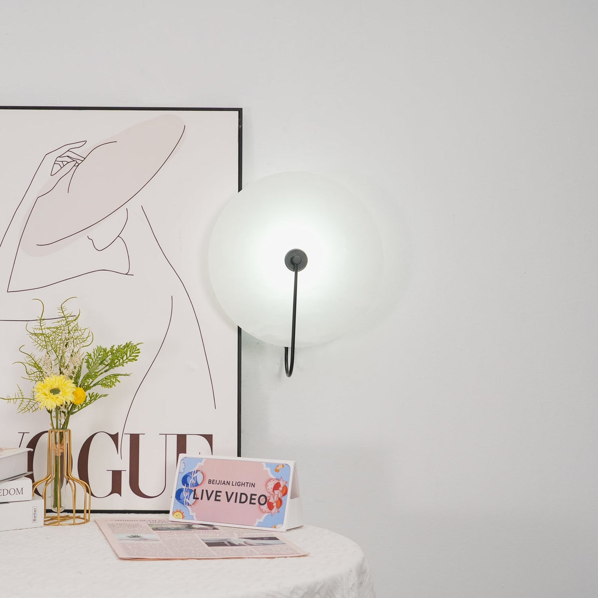 Vein Disc Plug-in Wall Light