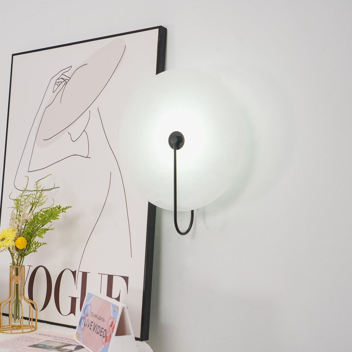 Vein Disc Plug-in Wall Light