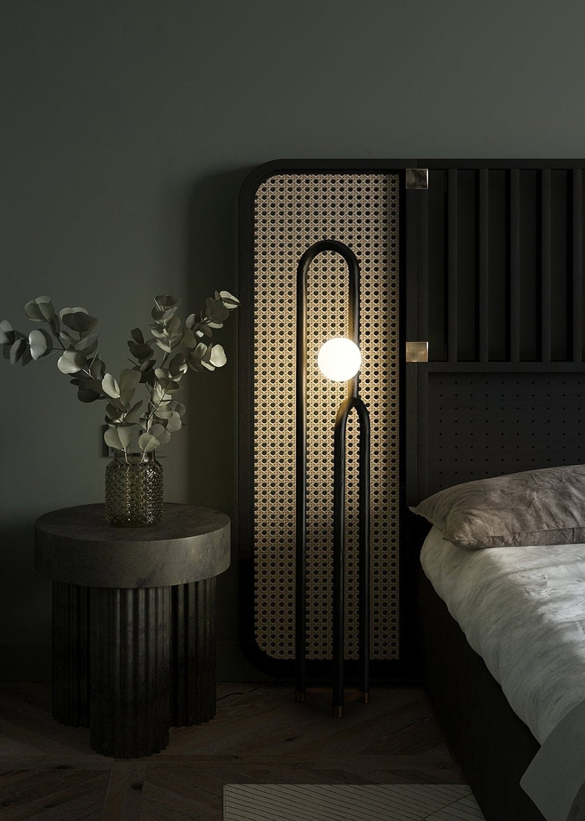 Loop Arch Floor Lamp