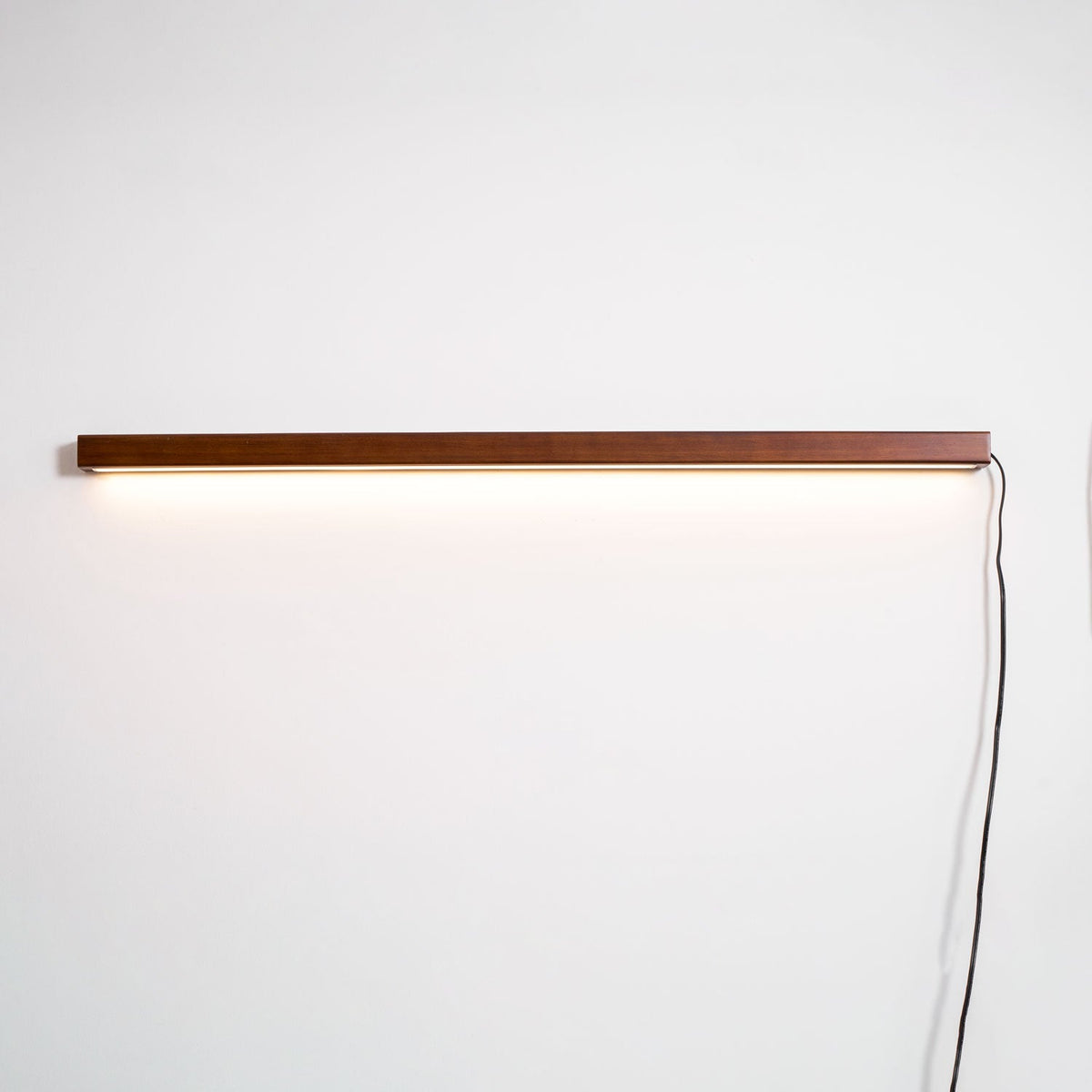 Fine Timber Plug-in Wall Light