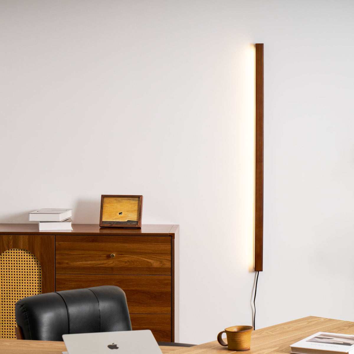 Fine Timber Plug-in Wall Light