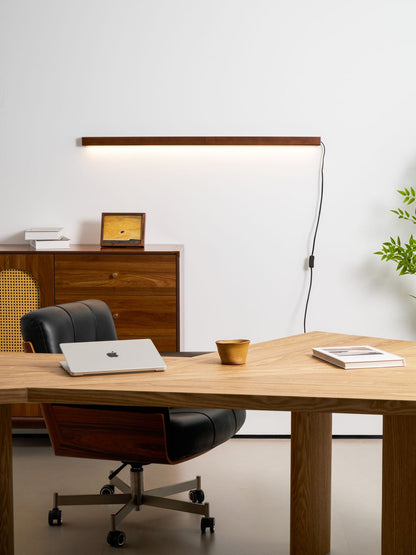 Fine Timber Plug-in Wall Light