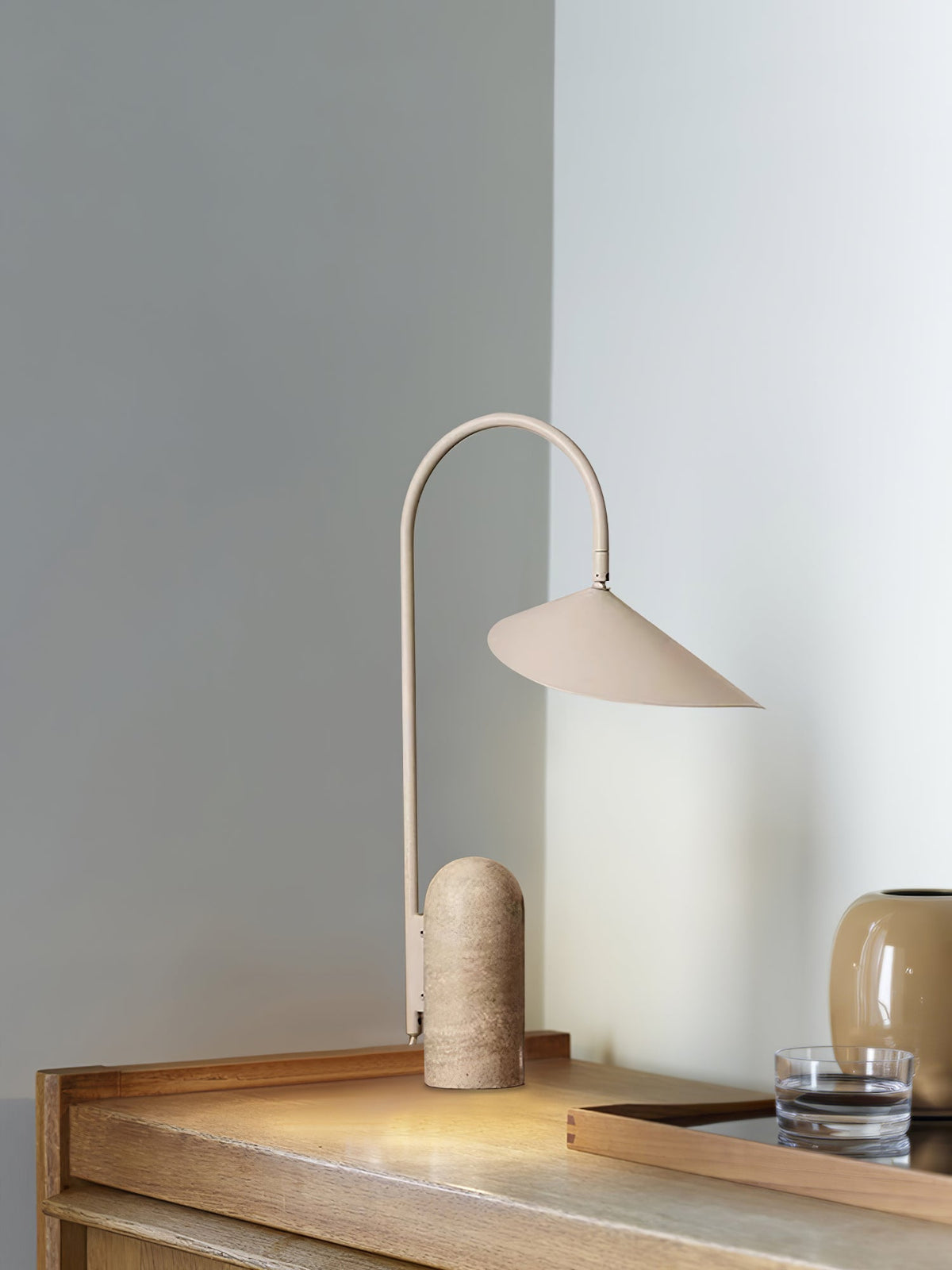 Arc Leaf Table Lamp