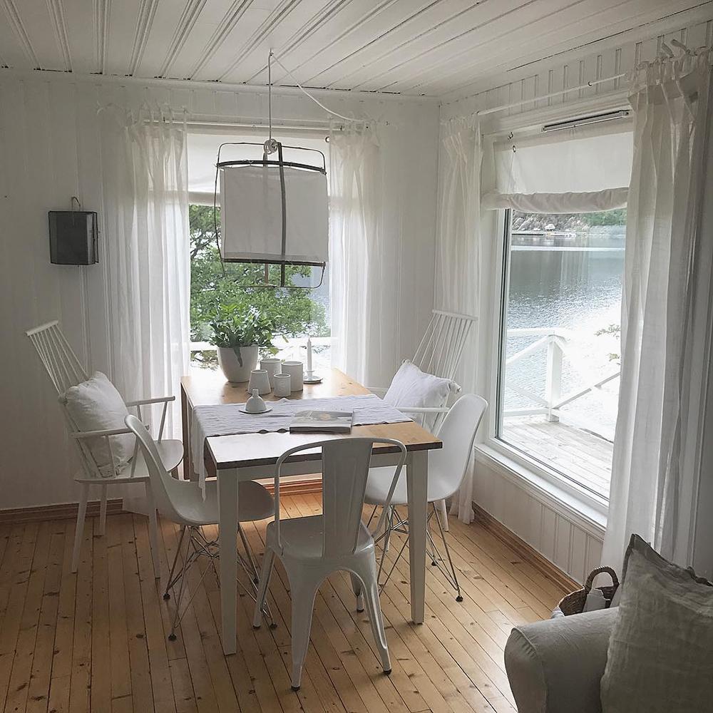 Frame Lantern Pendant Light