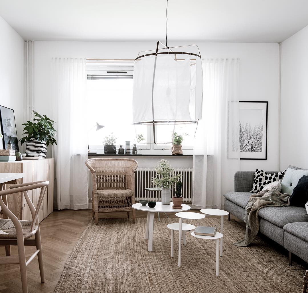 Frame Lantern Pendant Light