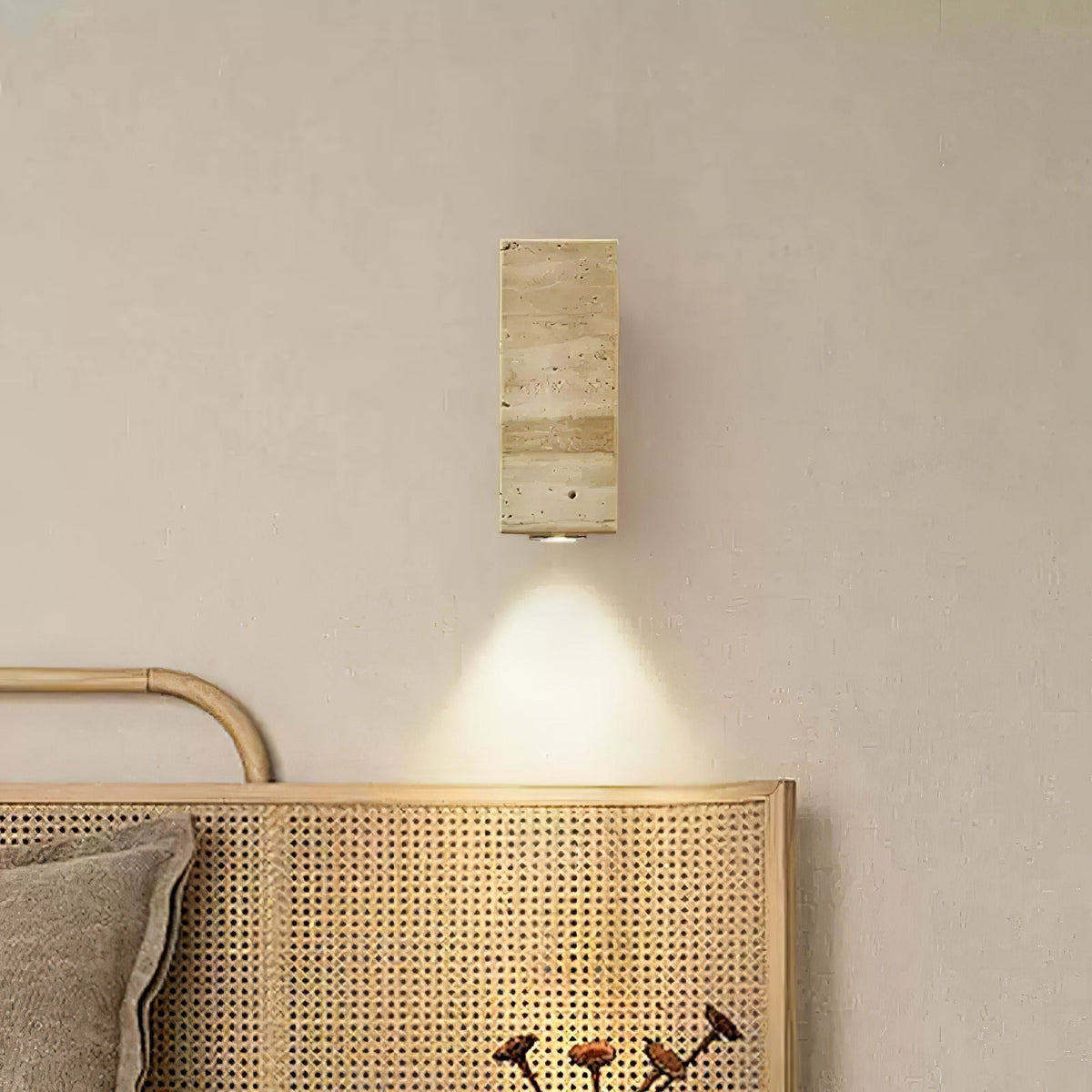 Quarry Column Plug-in Wall Light