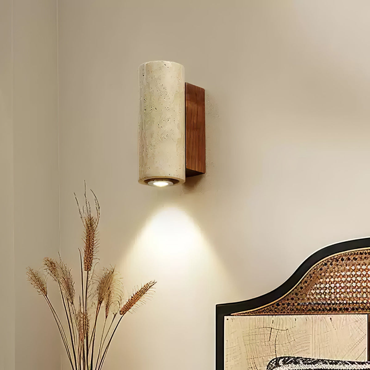 Quarry Column Plug-in Wall Light