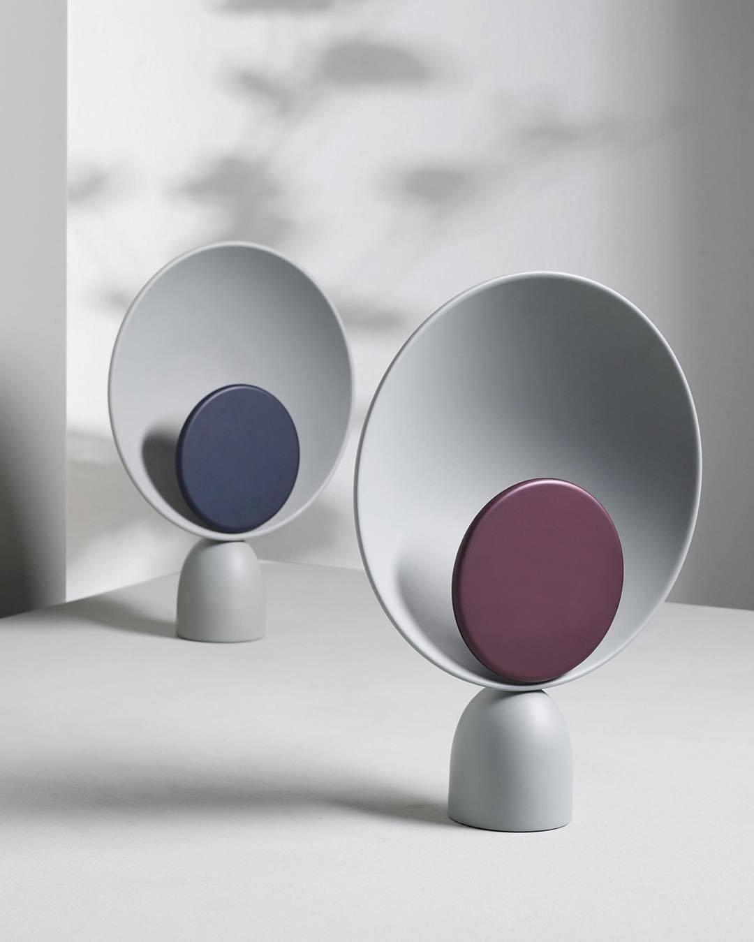 Orbit Screen Table Lamp
