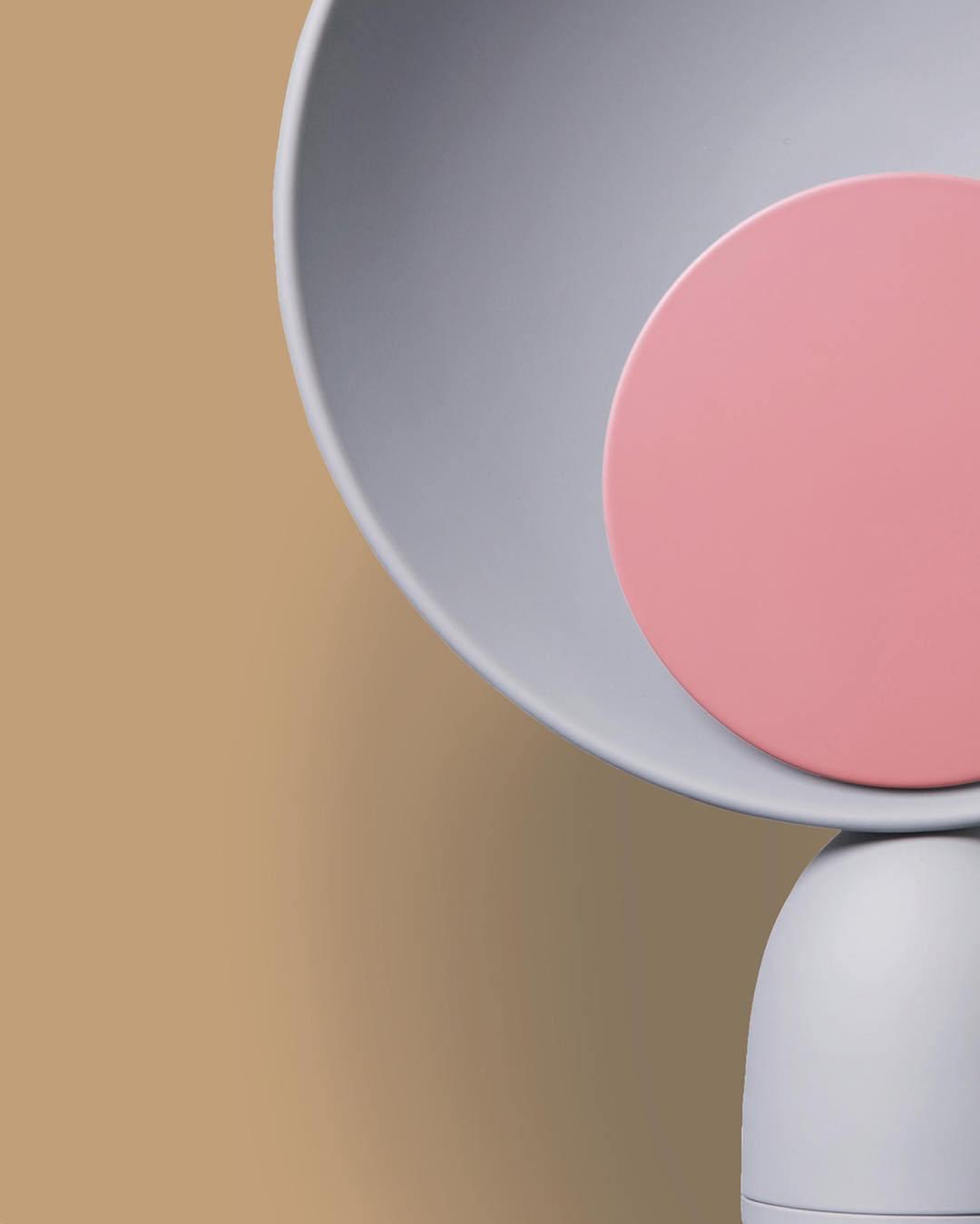 Orbit Screen Table Lamp