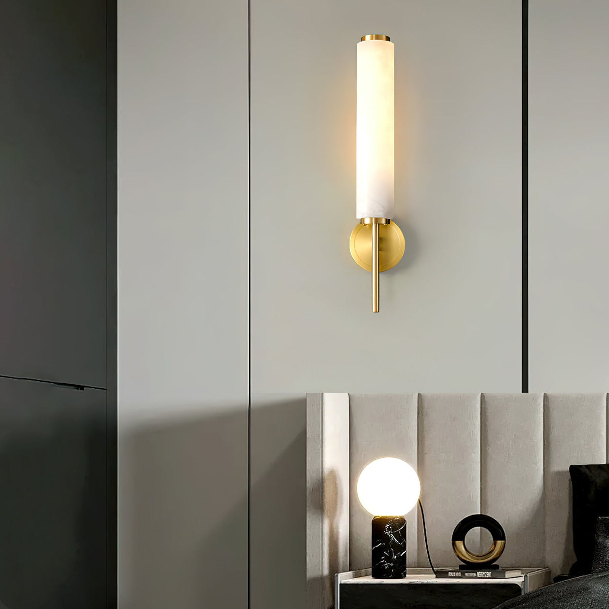 Vein Baton Wall Light
