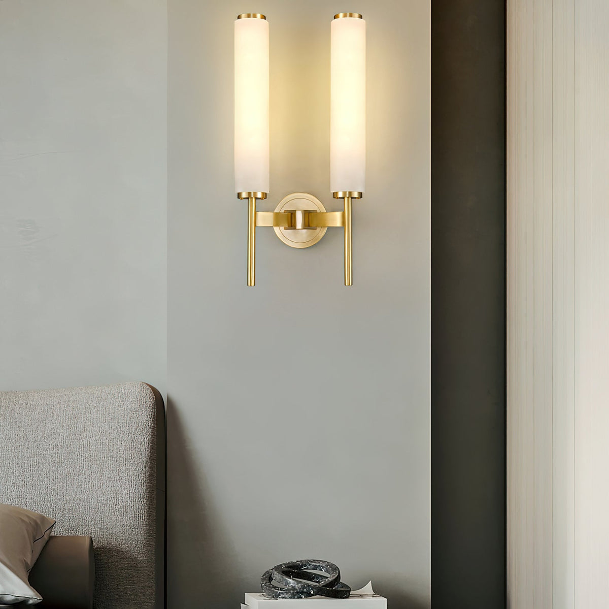 Vein Baton Wall Light