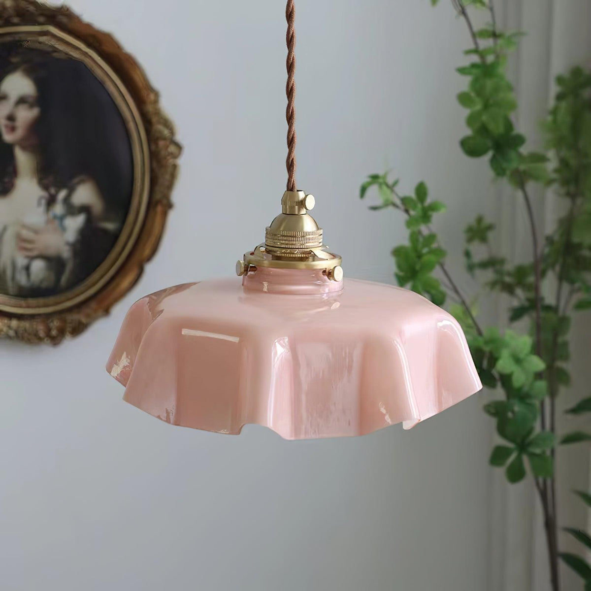 Scallop Swag Pendant Light