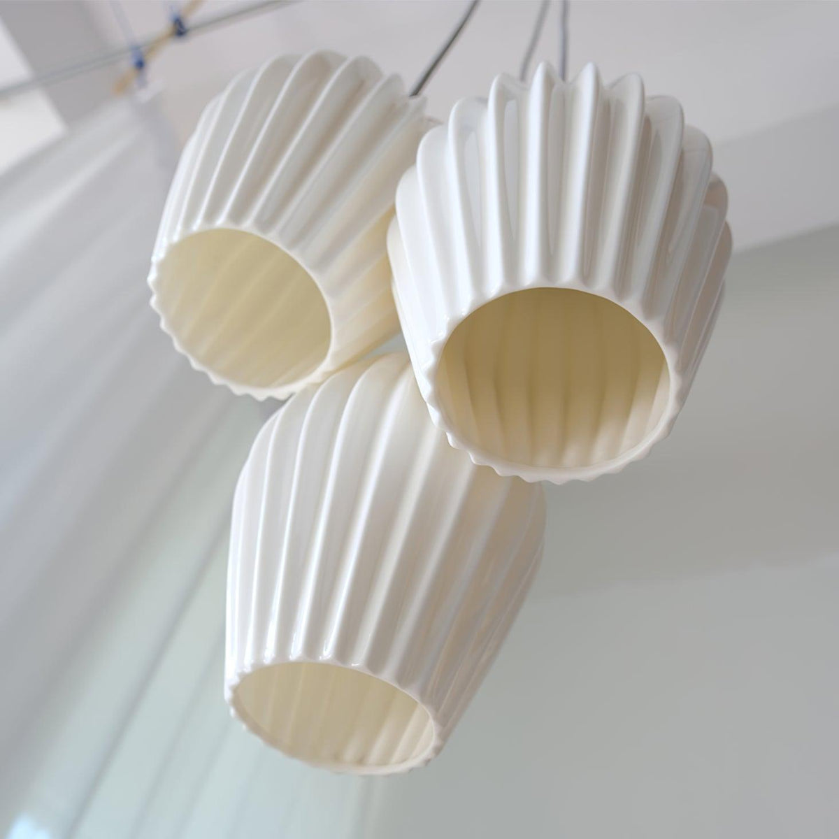 Folio Ceramic Pendant Light