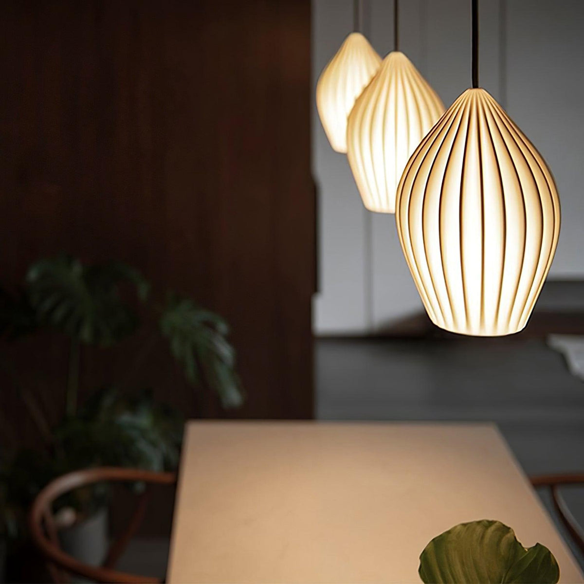 Folio Ceramic Pendant Light