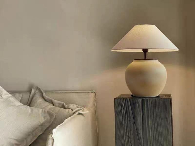 Still Vessel Table Lamp
