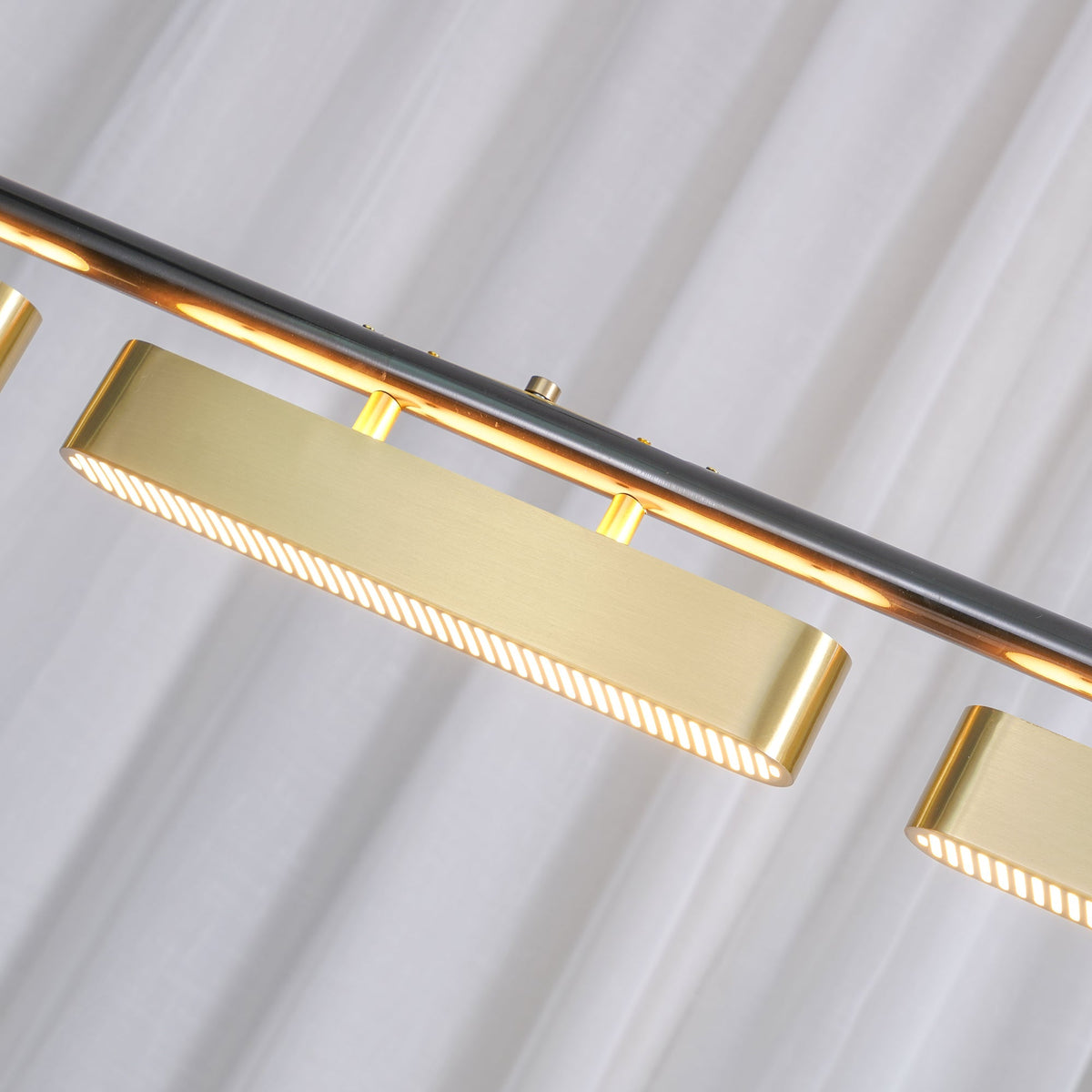 Fine Rail Pendant Light