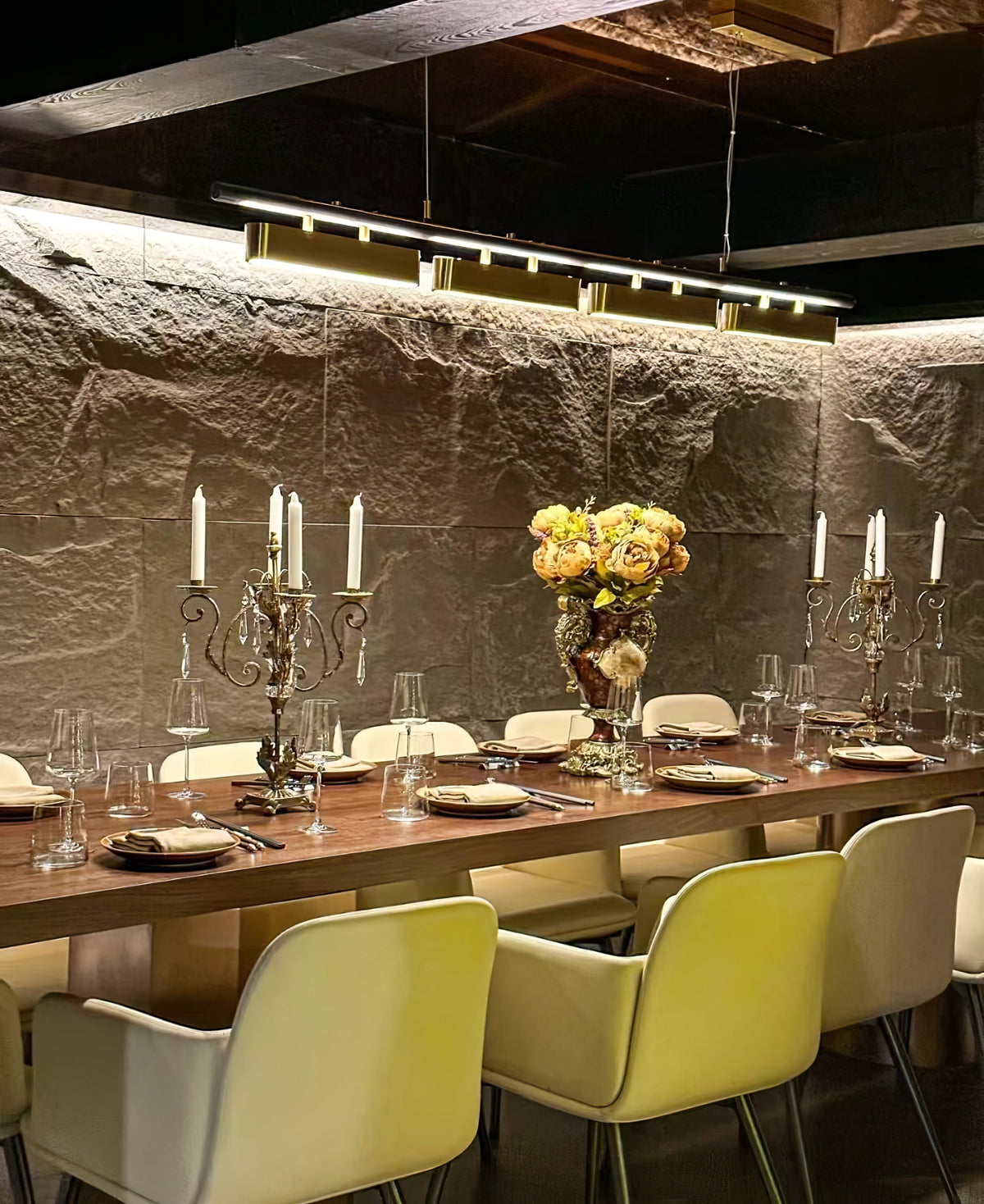 Fine Rail Pendant Light