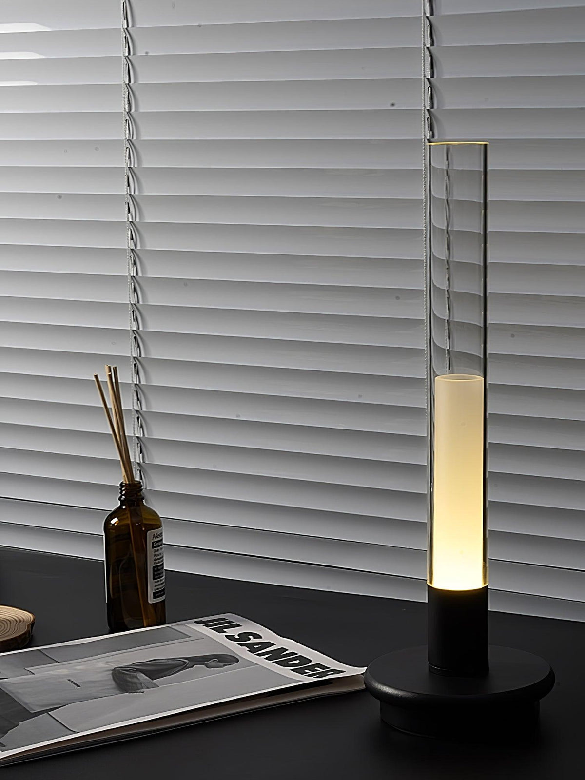 Fine Column Portable Table Lamp