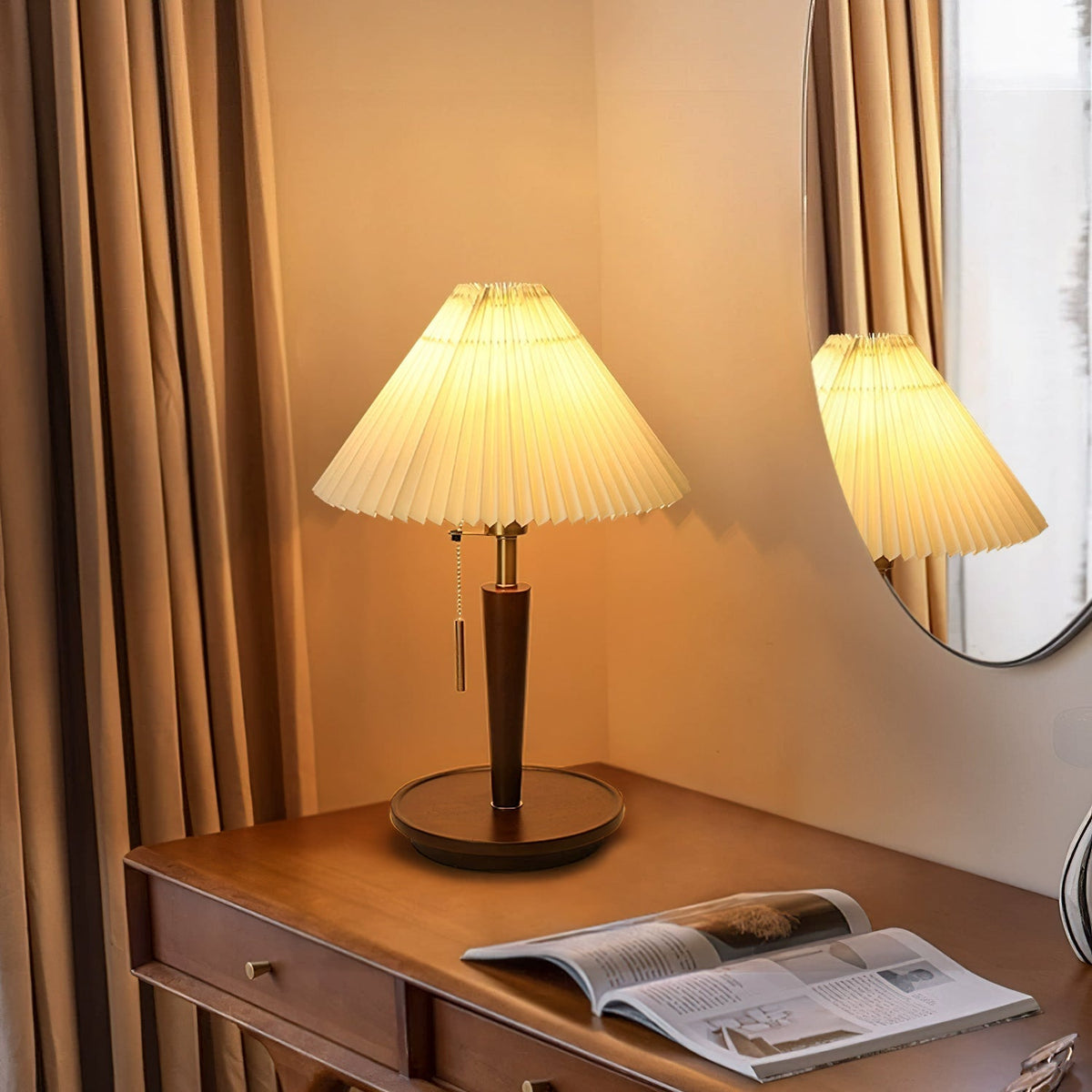 Poise Pleat Table Lamp