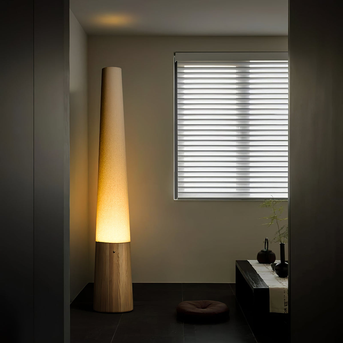 Taper Glow Floor Lamp