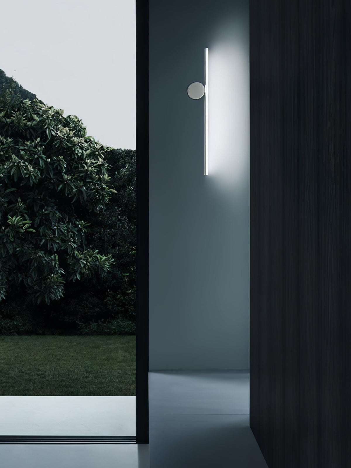 Fine Cross Wall Light