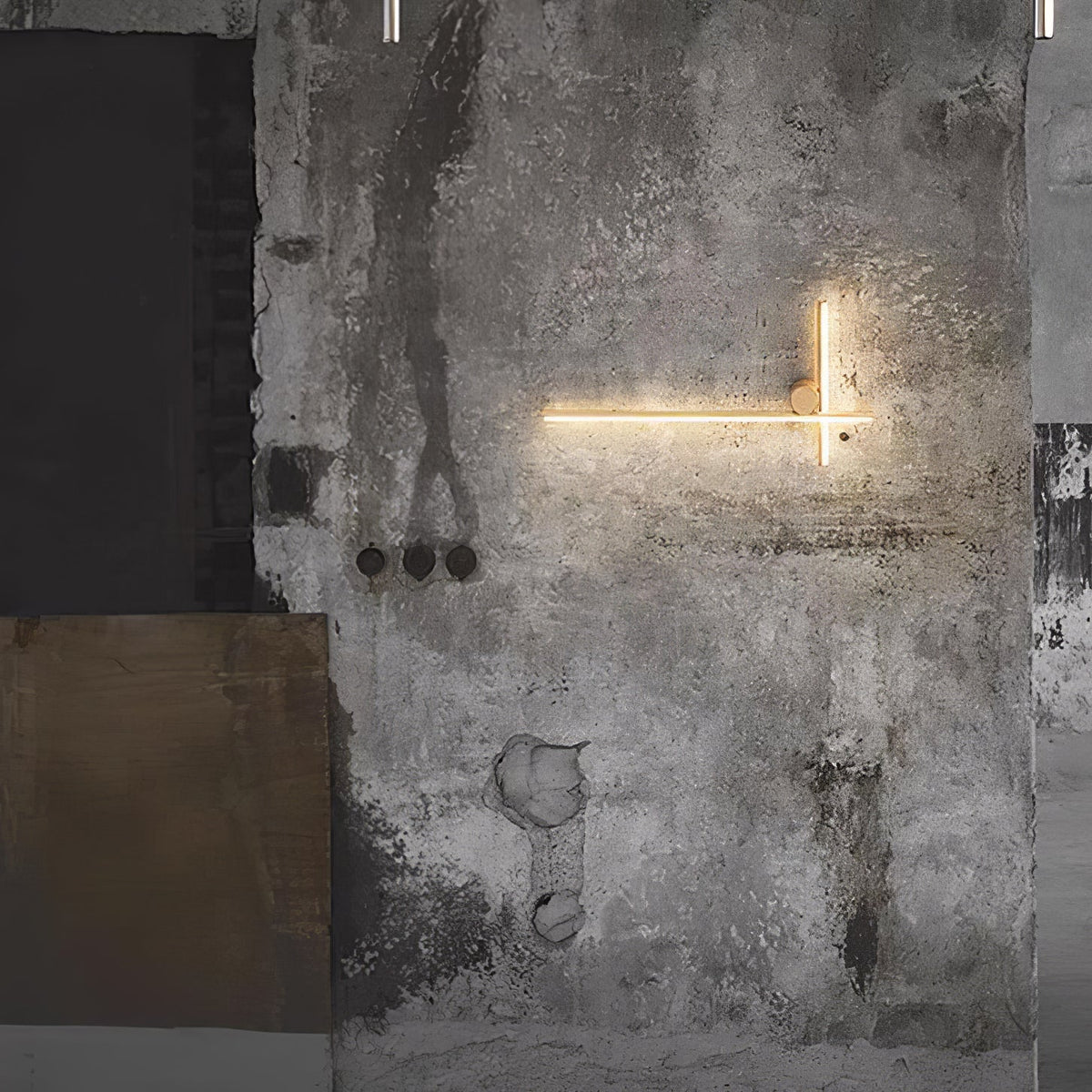 Fine Cross Wall Light