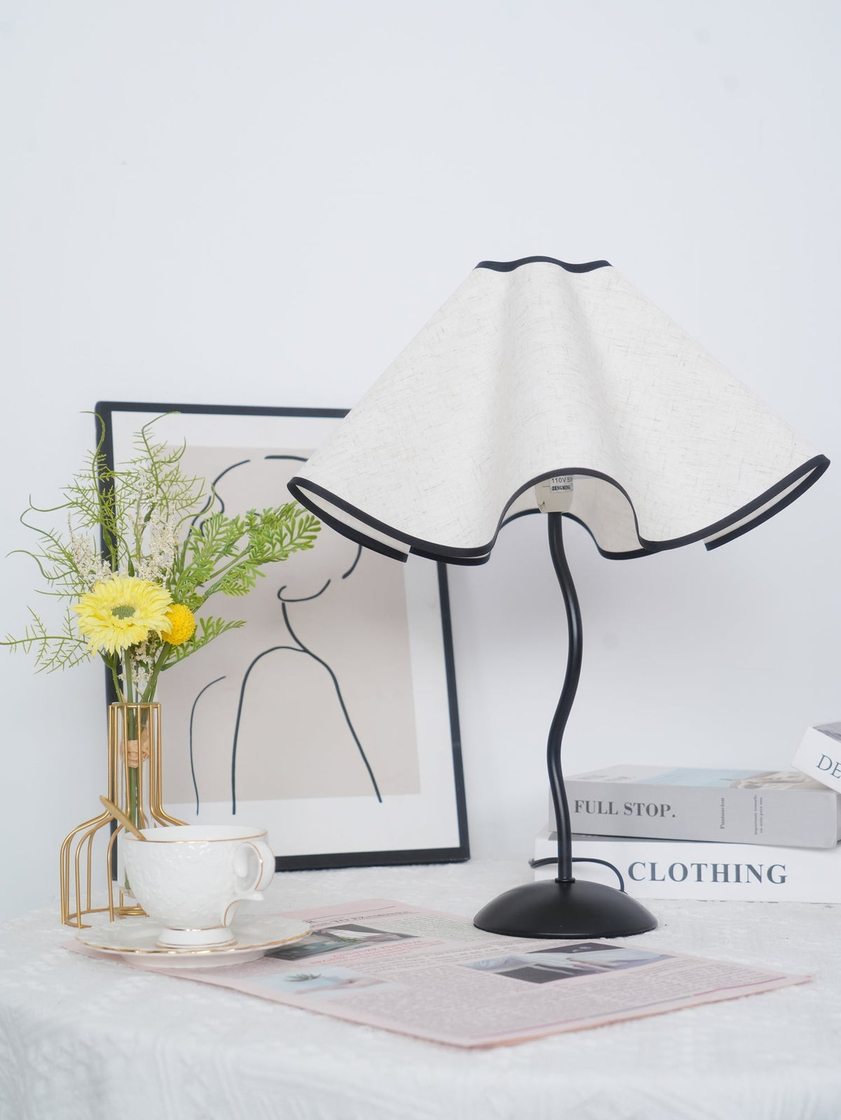 Soft Wave Table Lamp