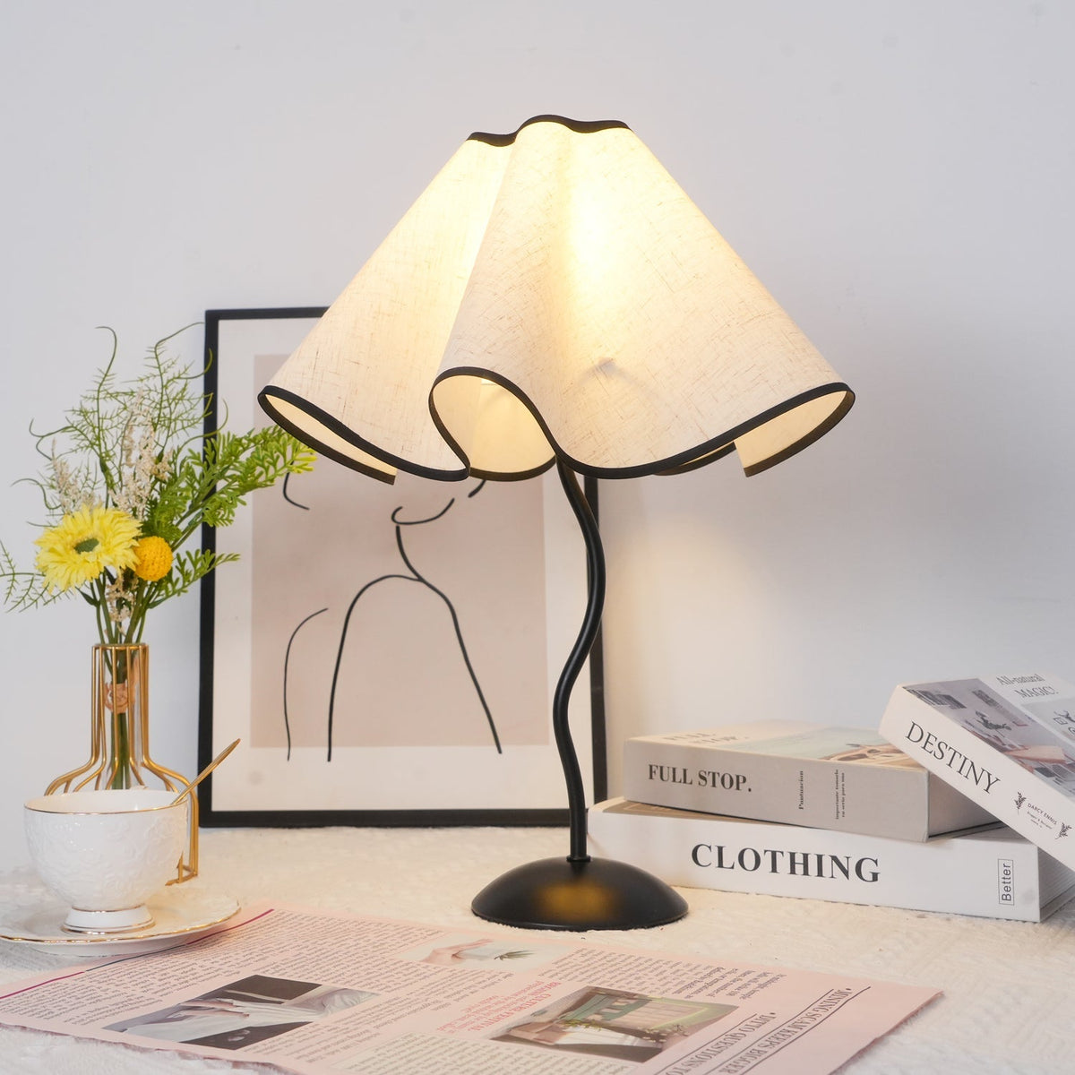Soft Wave Table Lamp