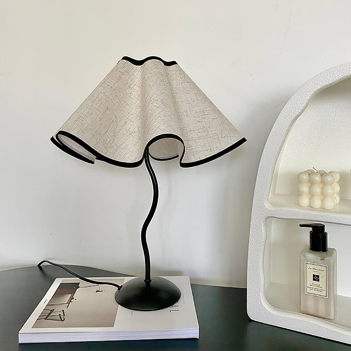 Soft Wave Table Lamp