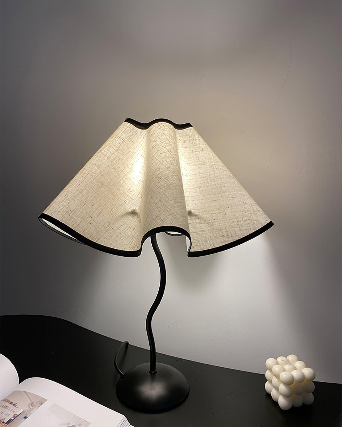 Soft Wave Table Lamp