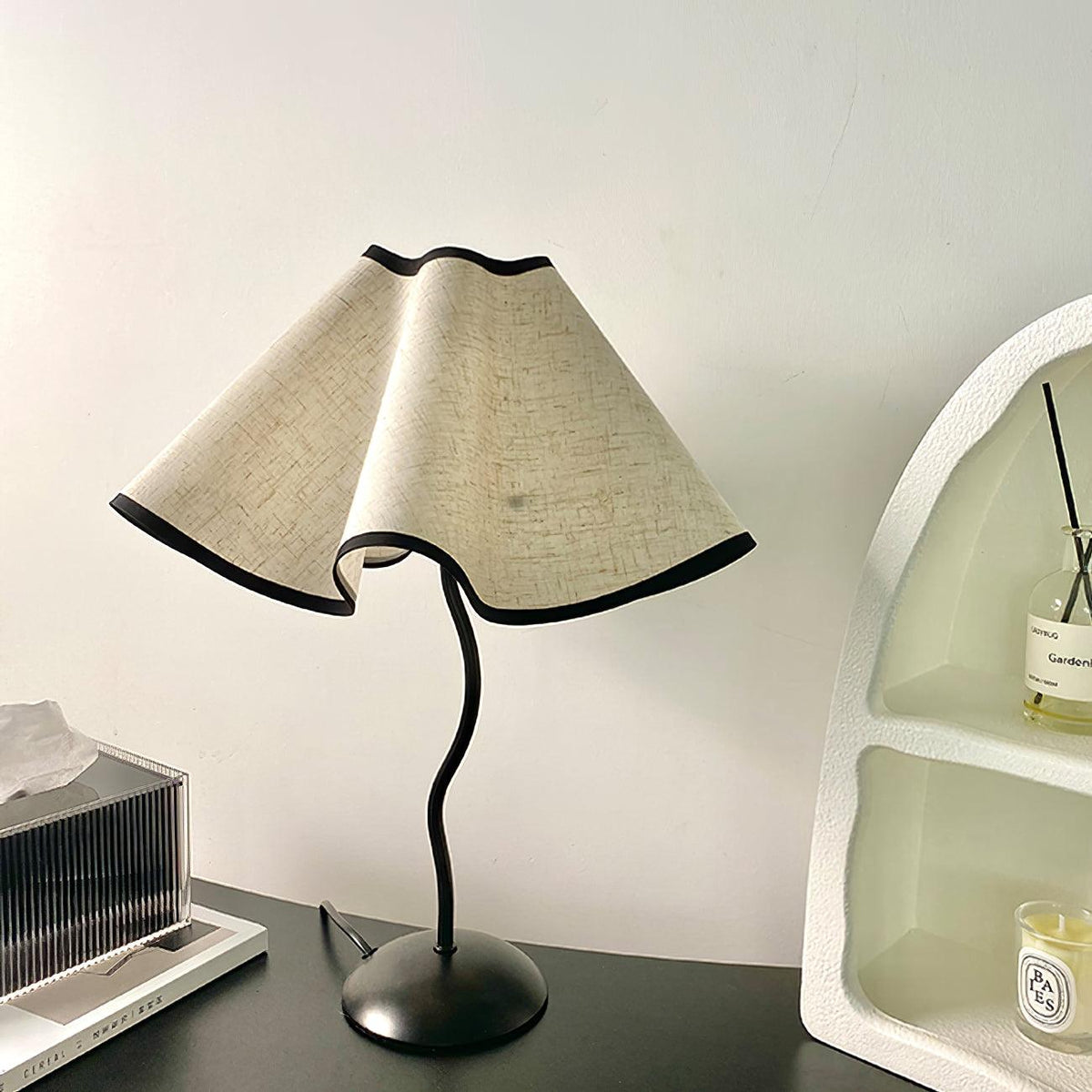Soft Wave Table Lamp