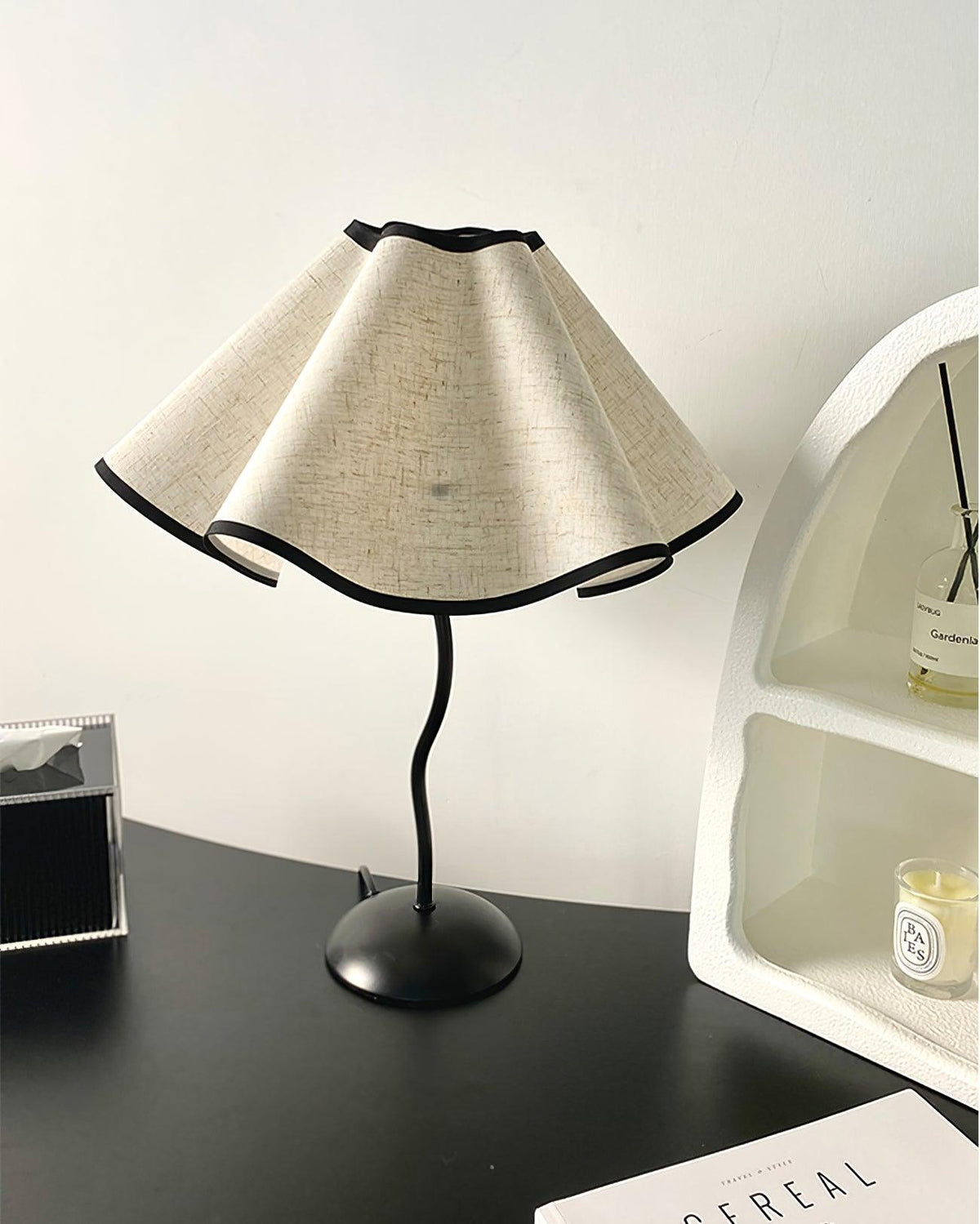 Soft Wave Table Lamp