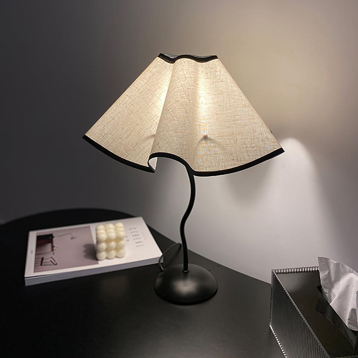 Soft Wave Table Lamp