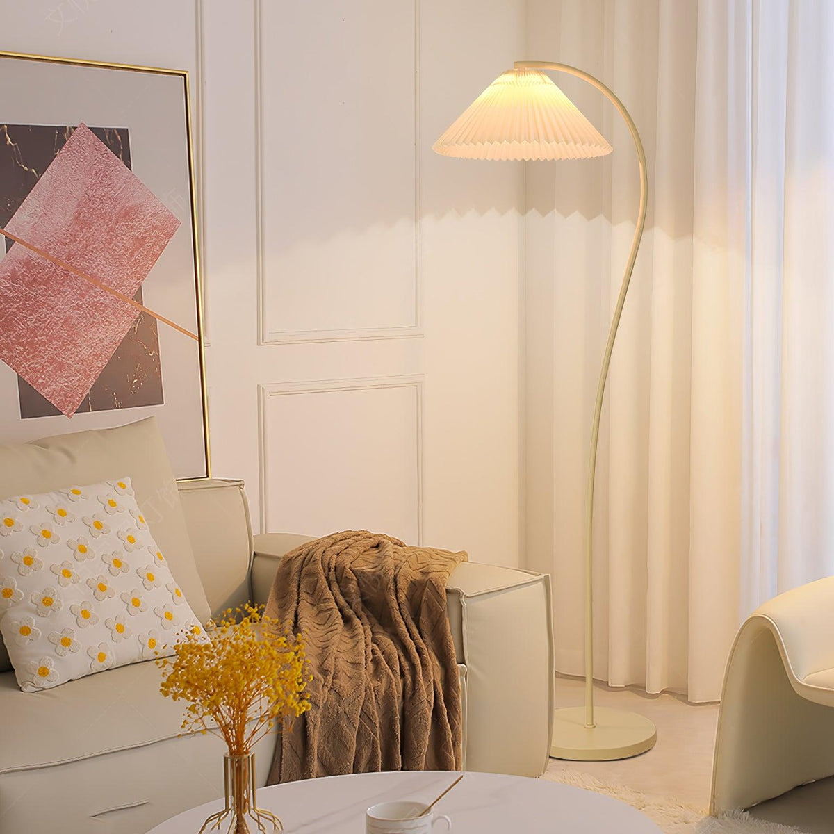 Arc Pleat Floor Lamp