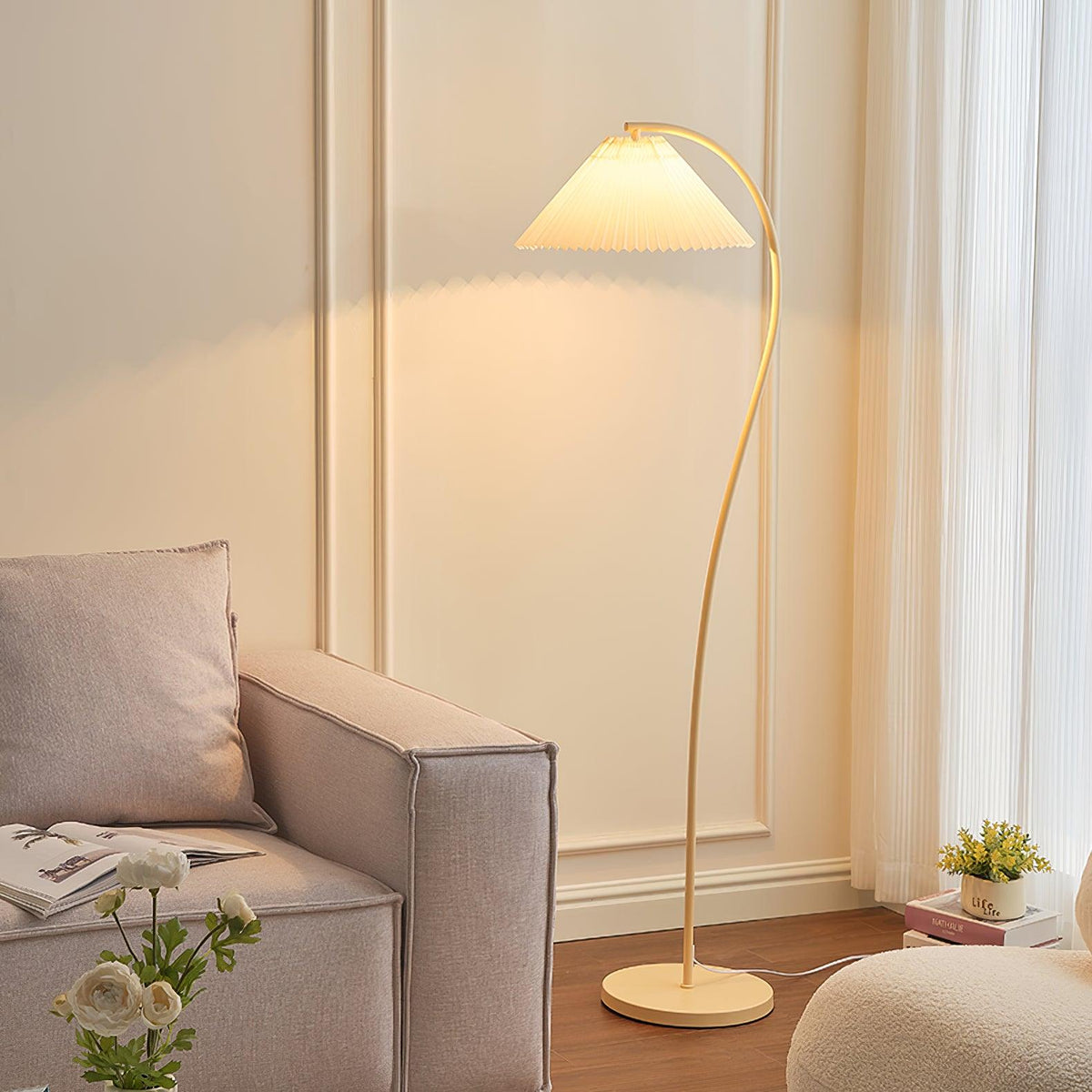 Arc Pleat Floor Lamp